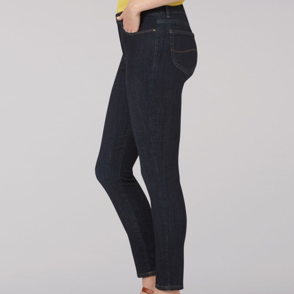 Lee Sculpting Innovation Jeans - Picture 4 of 12